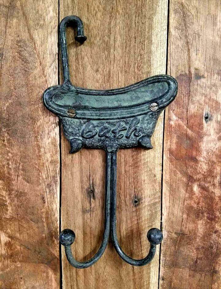Repurposed Pallet Towel Rack Repurposed Pallet Towel Rack