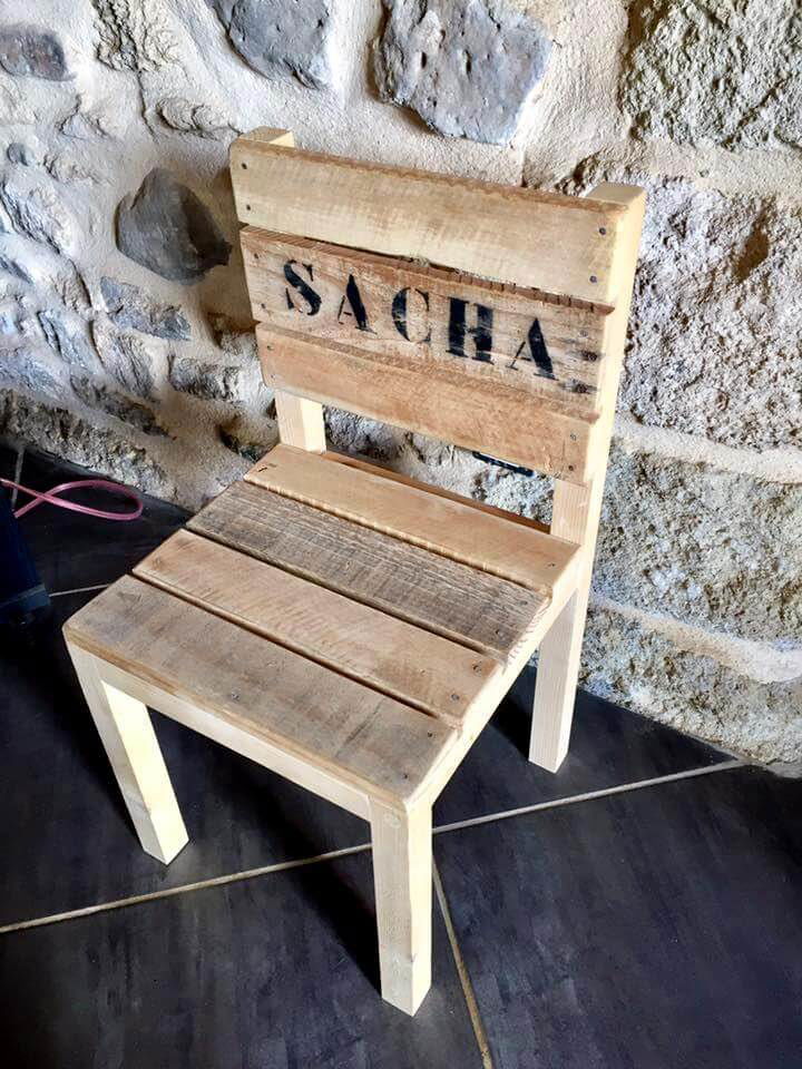 DIY Pallet Chair for Kid's - Pallets Pro