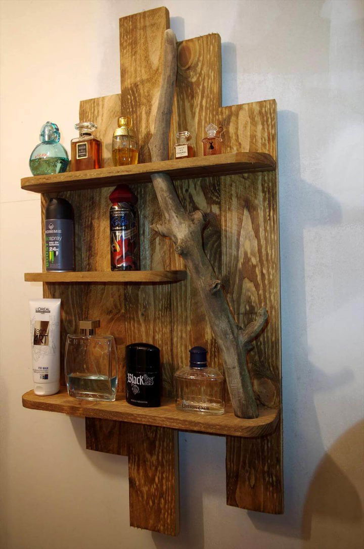 DIY Pallet Shelf for Toiletry - Pallets Pro